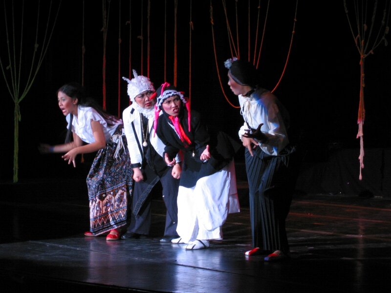 Teater menjadi salah sektor yang dapat mendukung gerakan literasi di Indonesia. Foto: Komedi Don Juan karya Molierre saduran Teater Keliling dalam pentas di DKJ tahun 2022. Pertunjukan ini merupakan kolaborasi dengan Teater Bangkit FKUI. -Dok. Rudolf Puspa.