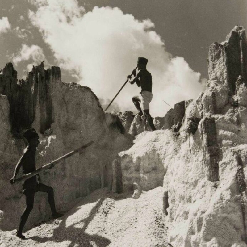 Penggalian Bukit Kapur Jaddih. -Dok. kaskus.co.id.