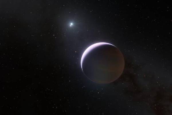 Para astronom kagum melihat planet yang 10 kali lebih besar dari Jupiter.