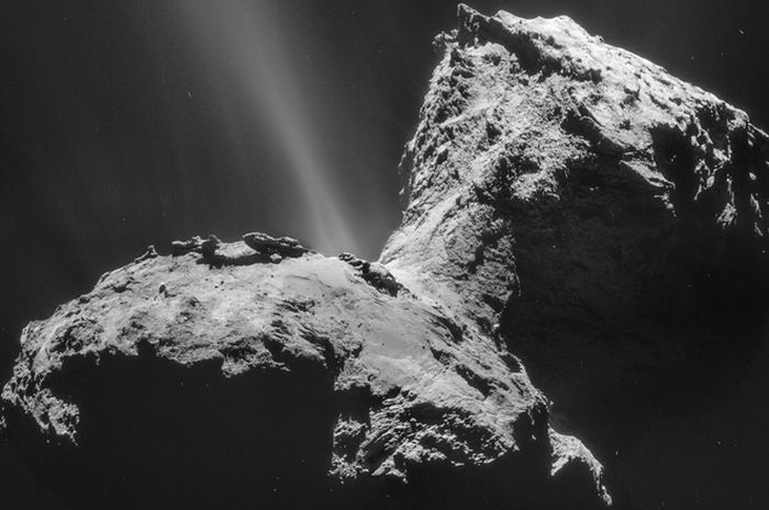 Komet 67P/ Churyumov-Gerasimenko pada 31 Januari 2015.